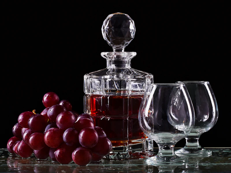 Glassware category direction — crystal decanters and carafes for table service